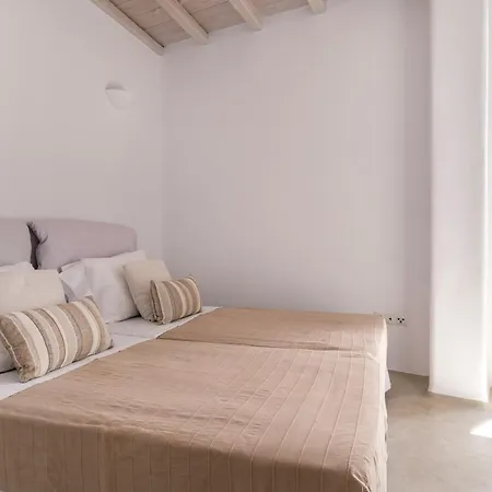 Luxury With Stunning Views Above Kalo Livadi