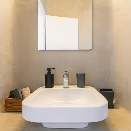 ヴィラ Luxury With Stunning Views Above Kalo Livadi