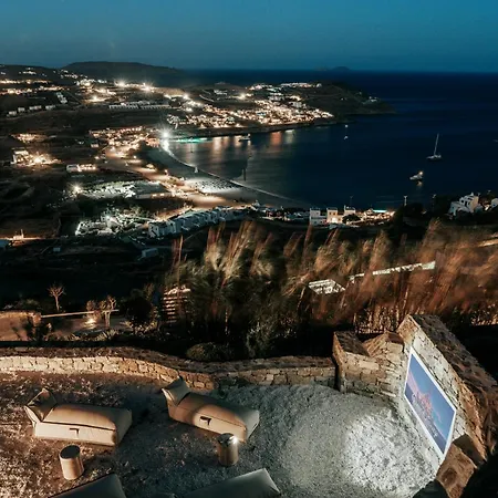 ヴィラ Luxury With Stunning Views Above Kalo Livadi