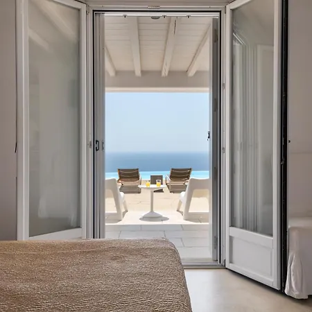 Luxury With Stunning Views Above Kalo Livadi