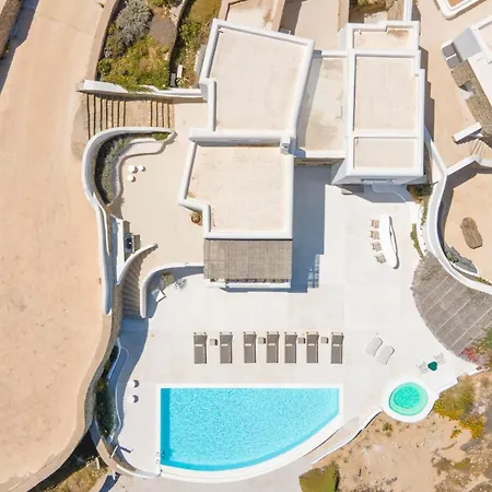 Luxury With Stunning Views Above Kalo Livadi ヴィラ *