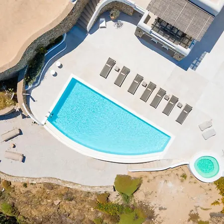 Luxury With Stunning Views Above Kalo Livadi *