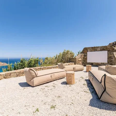 Luxury With Stunning Views Above Kalo Livadi