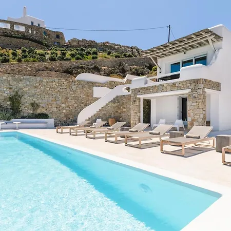 Luxury With Stunning Views Above Kalo Livadi
