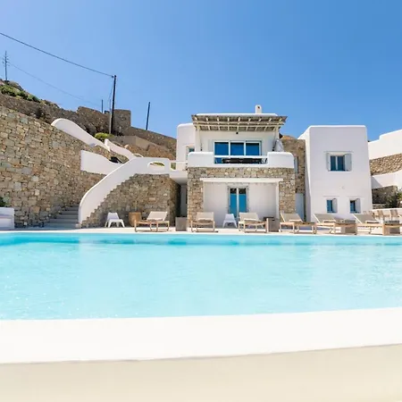 Luxury With Stunning Views Above Kalo Livadi Villa Mykonos Town