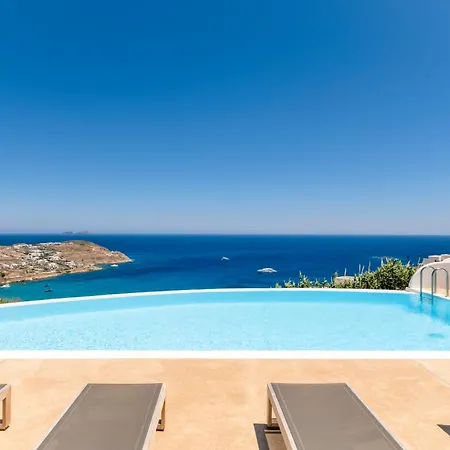 Luxury With Stunning Views Above Kalo Livadi Villa Mykonos Town
